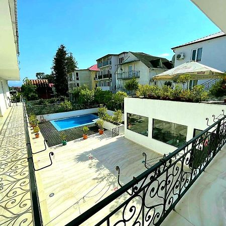 Live Inn Ureki Exterior foto
